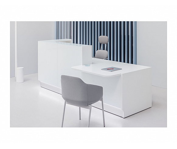 Linea recepcijos baldas